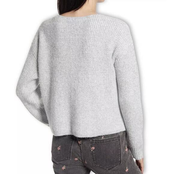 BP. Women's Weekend V-Neck Sweater in Grey Medium Heather Large MSRP $39 - Picture 2 of 2